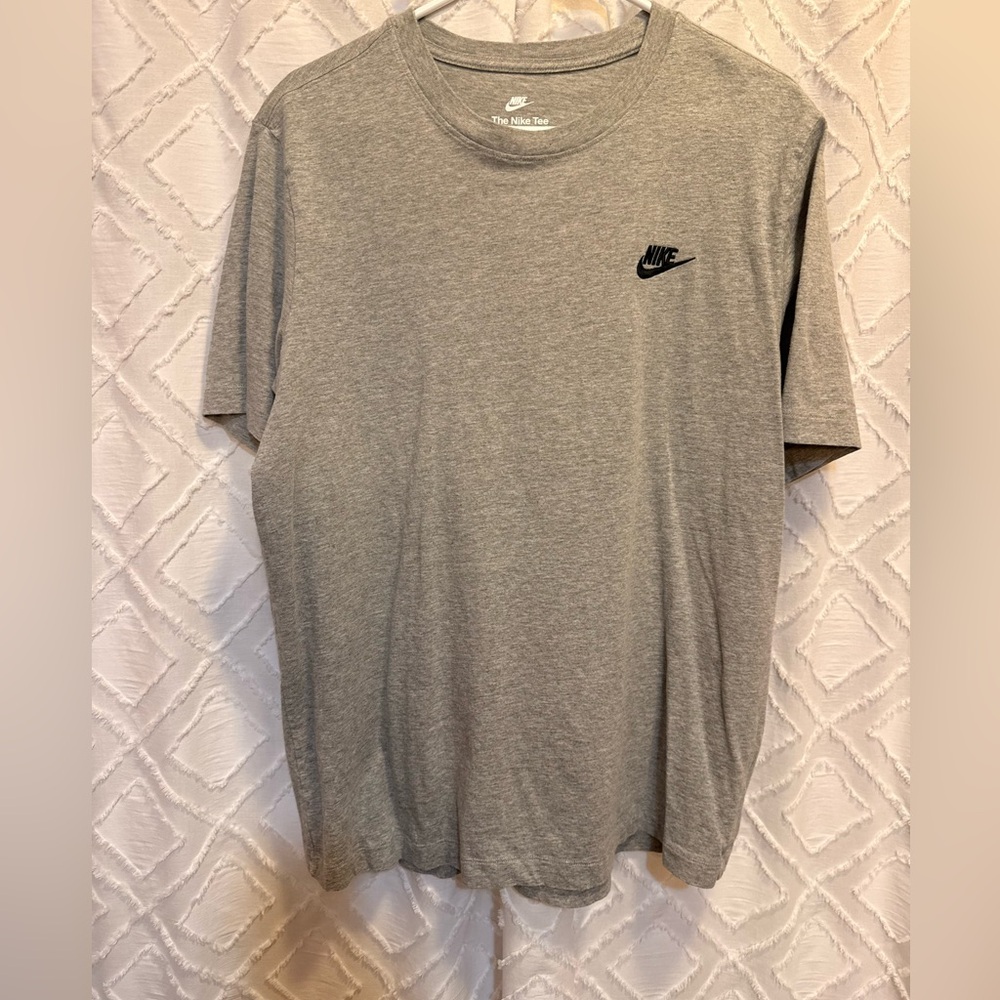 Excellent condition. Mens large.